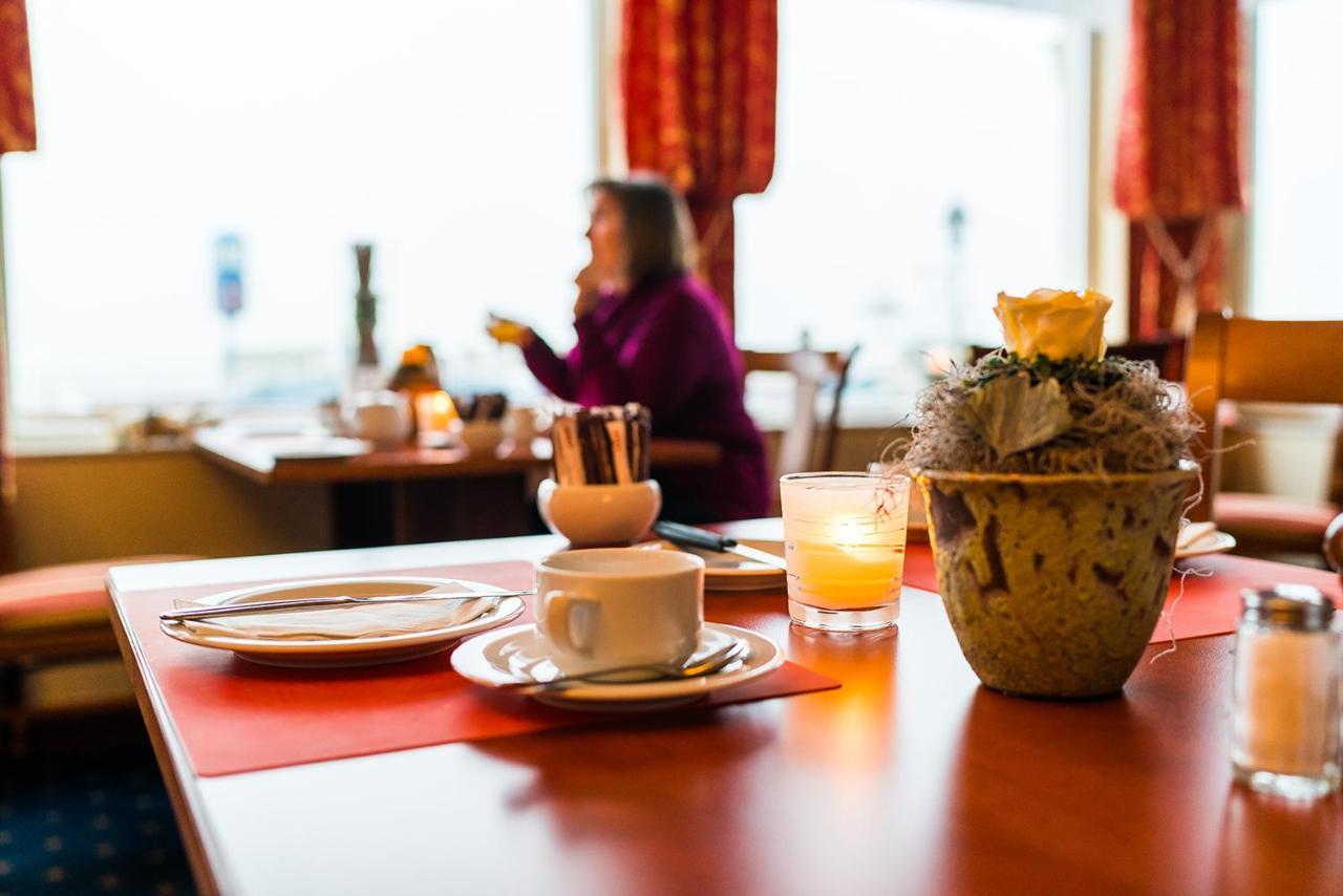 Strandhotel Ostfriesenhof Боркум Экстерьер фото