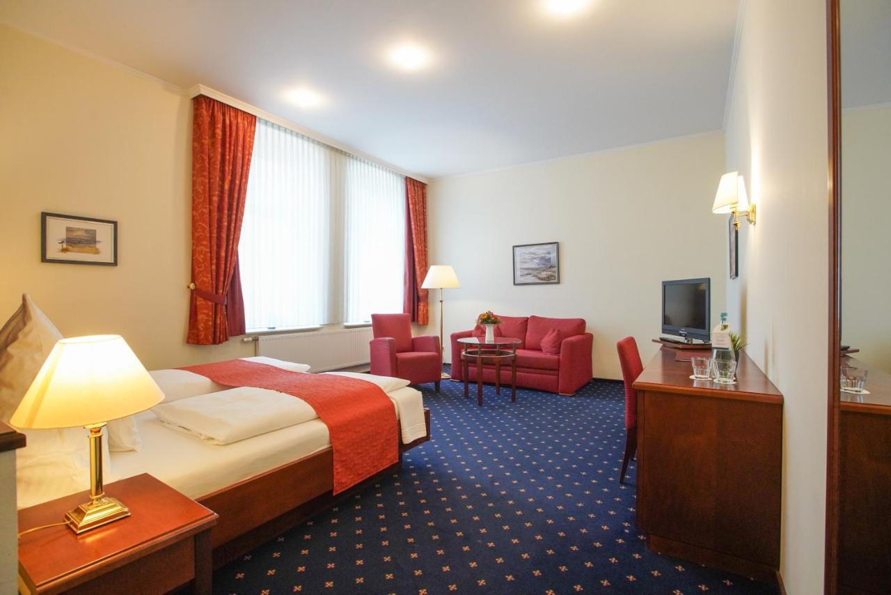 Strandhotel Ostfriesenhof Боркум Экстерьер фото