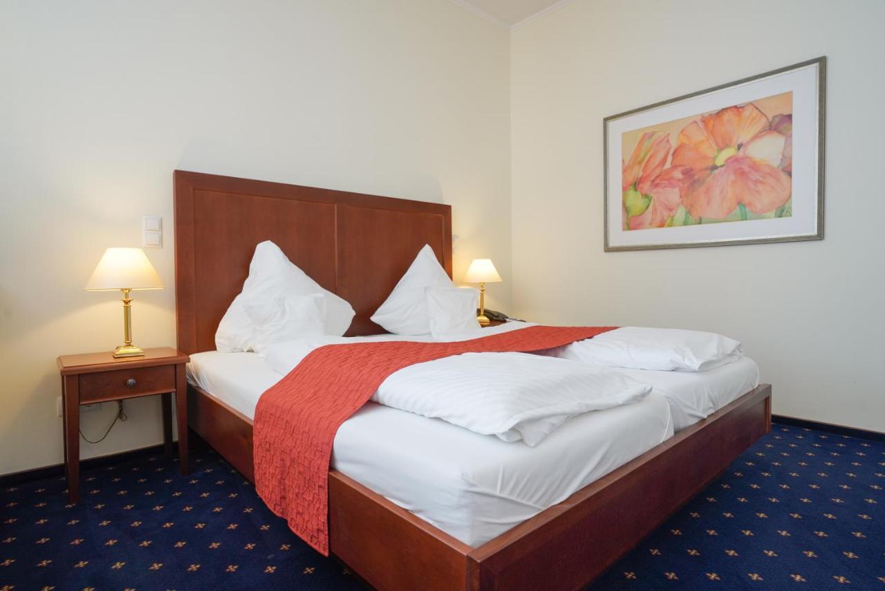 Strandhotel Ostfriesenhof Боркум Экстерьер фото